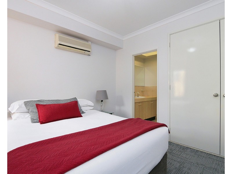47/11 Regal Place, East Perth WA 6004