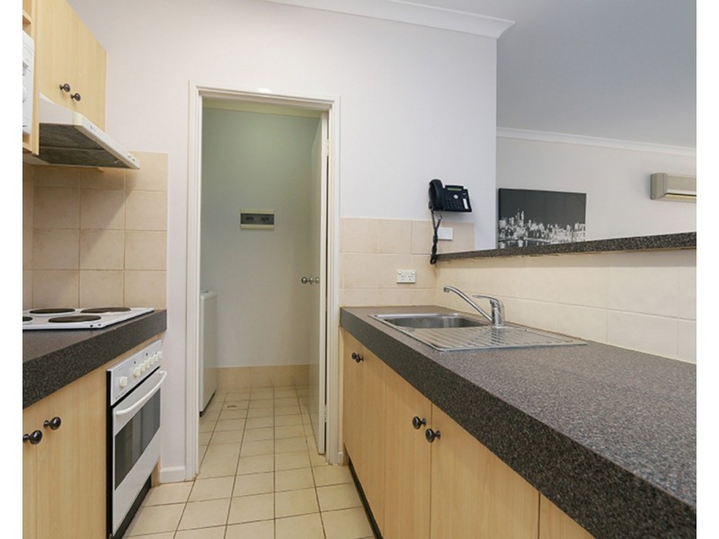 47/11 Regal Place, East Perth WA 6004