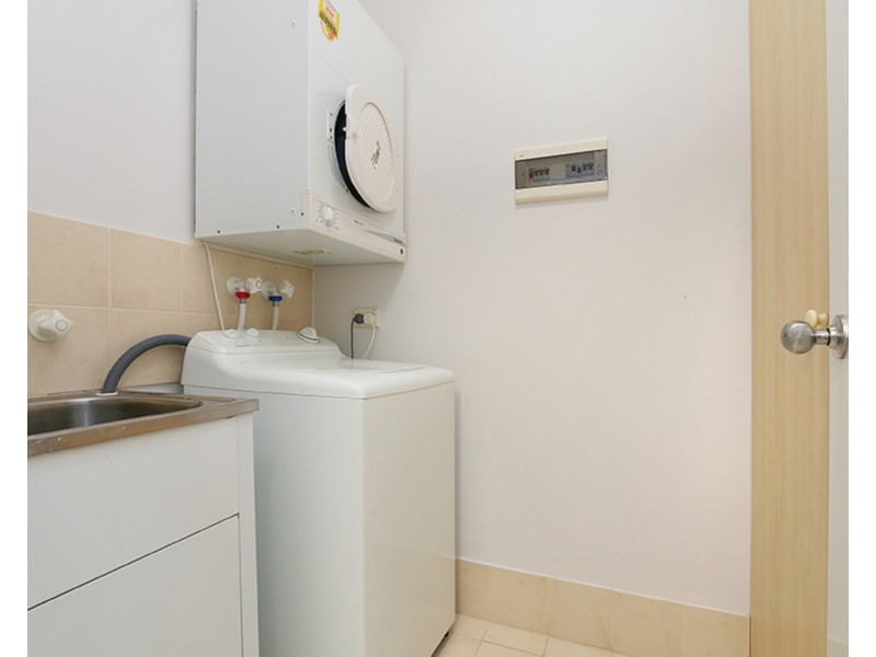 47/11 Regal Place, East Perth WA 6004