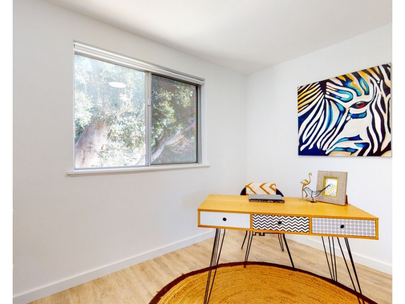 4/147 Fairway, Crawley WA 6009