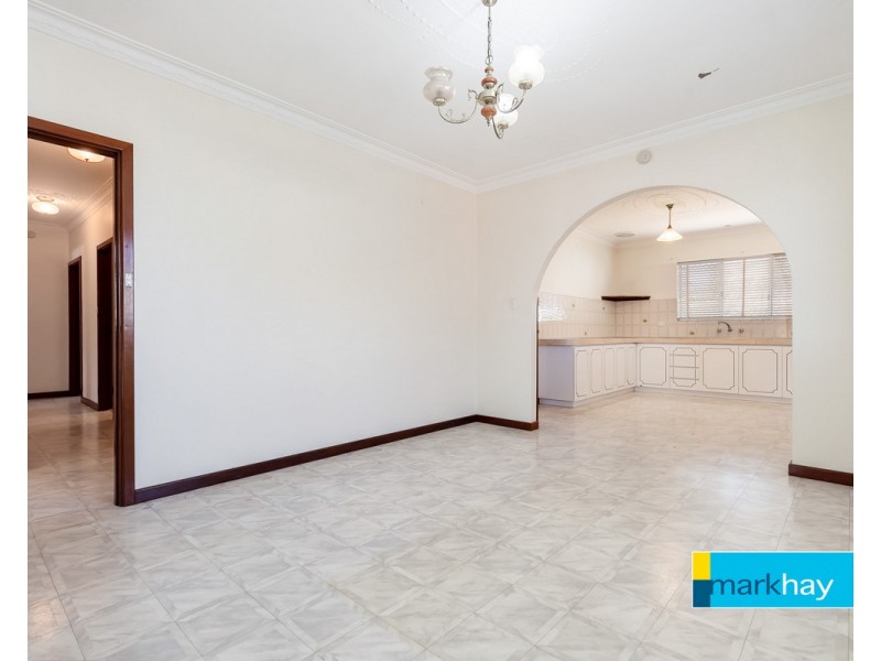 13 Morton Road, Hamilton Hill WA 6163