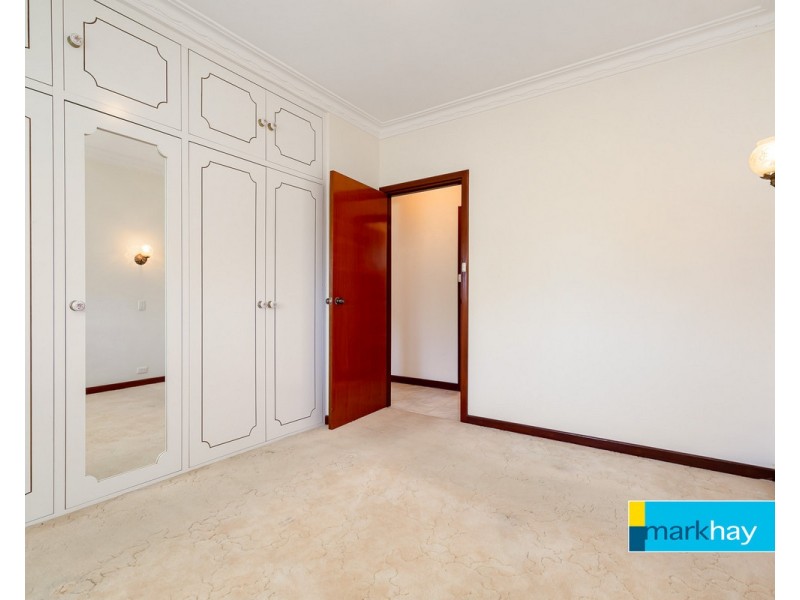 13 Morton Road, Hamilton Hill WA 6163