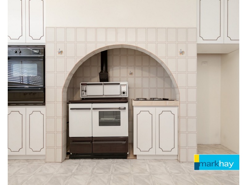 13 Morton Road, Hamilton Hill WA 6163