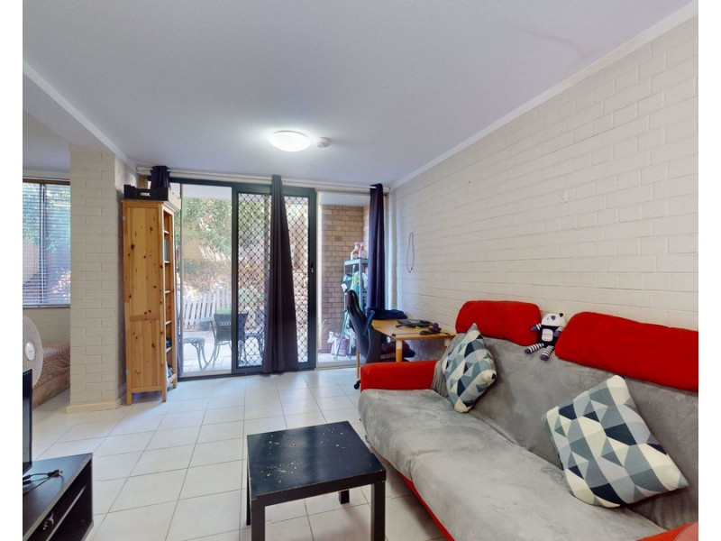 2/32 Cambridge Street, West Leederville WA 6007