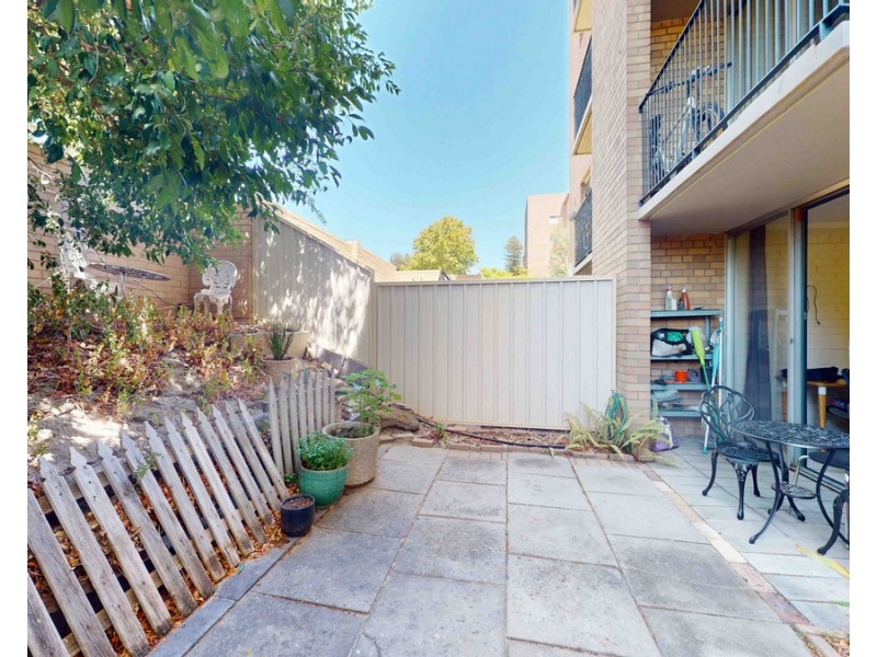 2/32 Cambridge Street, West Leederville WA 6007