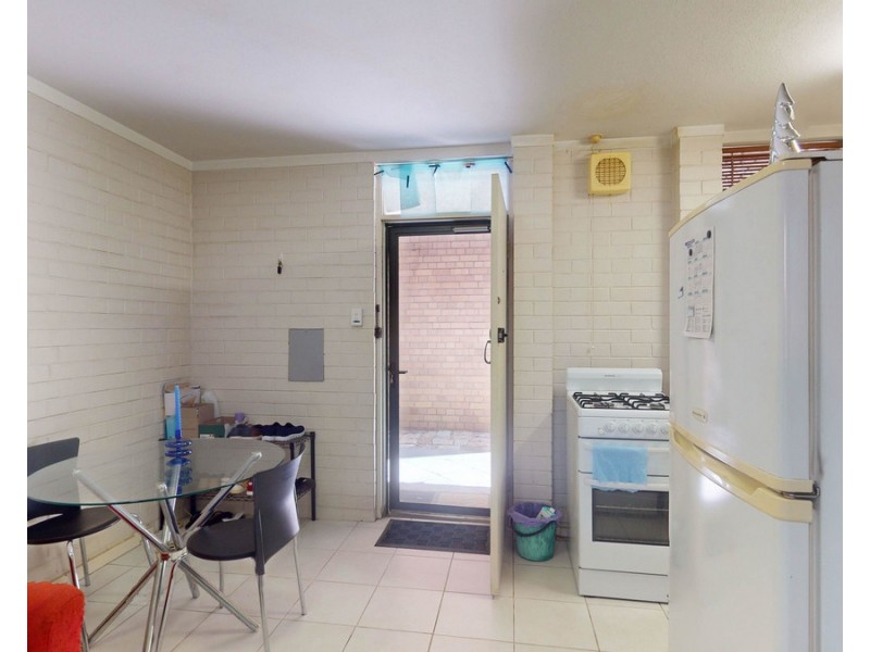 2/32 Cambridge Street, West Leederville WA 6007