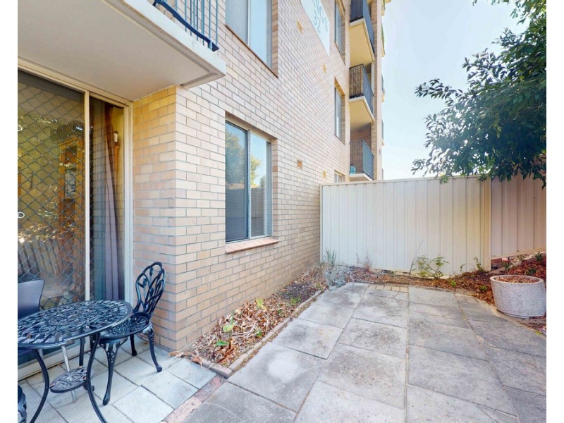 2/32 Cambridge Street, West Leederville WA 6007
