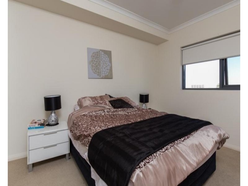63/18 Wellington Street, East Perth WA 6004