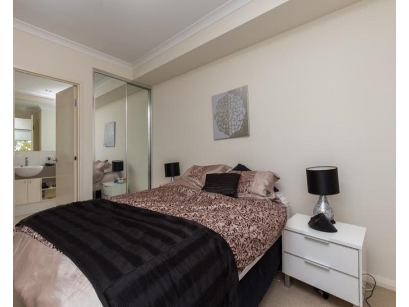 63/18 Wellington Street, East Perth WA 6004