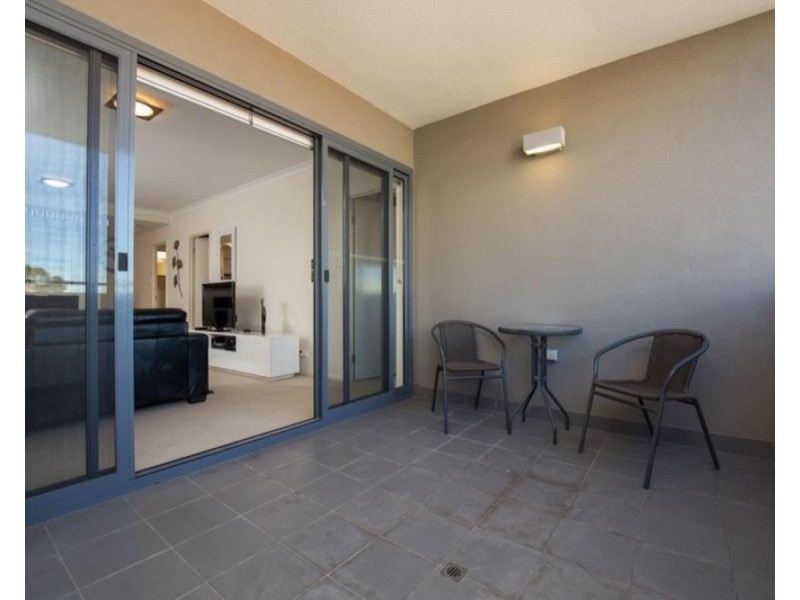 63/18 Wellington Street, East Perth WA 6004