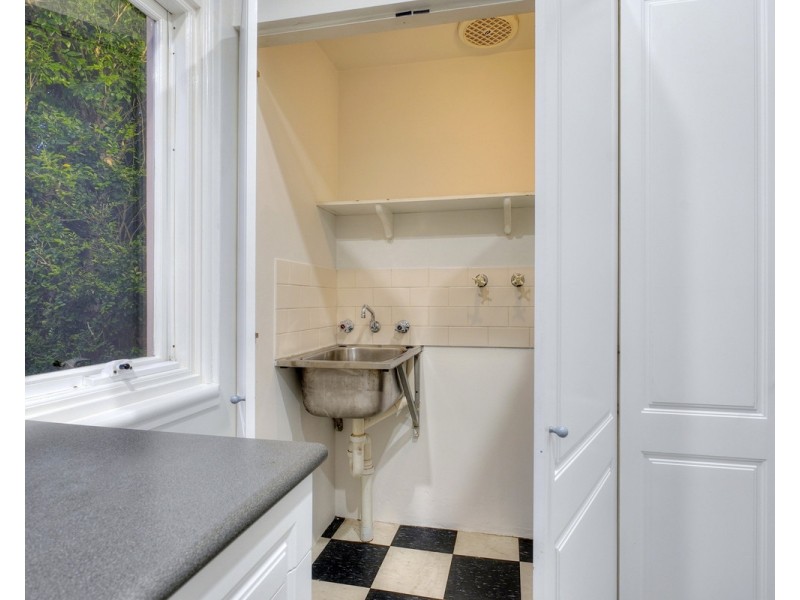 184 Lake Street, Perth WA 6000