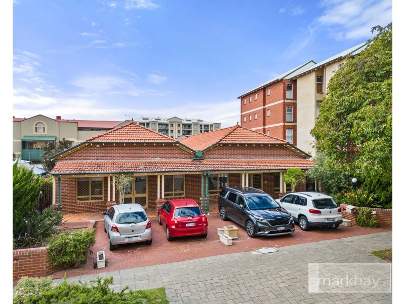 64 Bronte Street, East Perth WA 6004