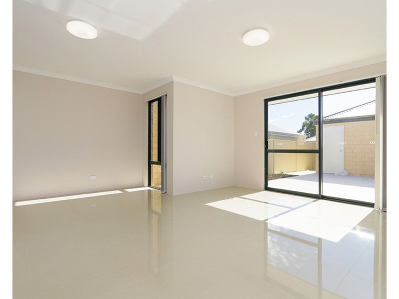 27 Biddiarra Bend, Southern River WA 6110