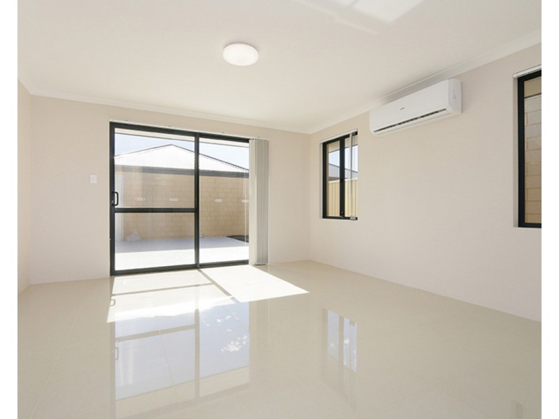 27 Biddiarra Bend, Southern River WA 6110