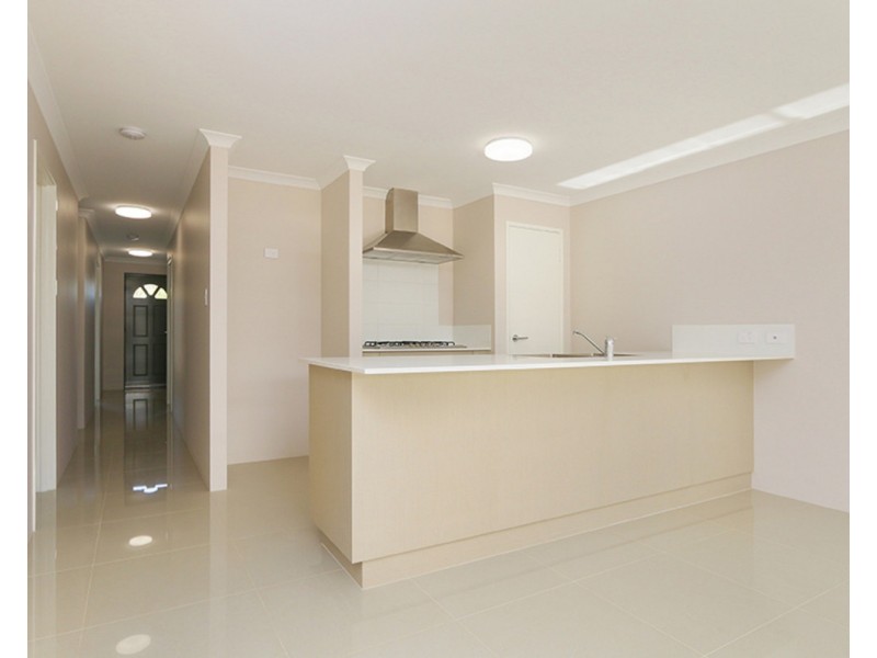 27 Biddiarra Bend, Southern River WA 6110