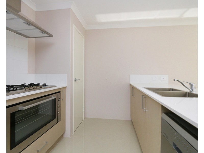 27 Biddiarra Bend, Southern River WA 6110
