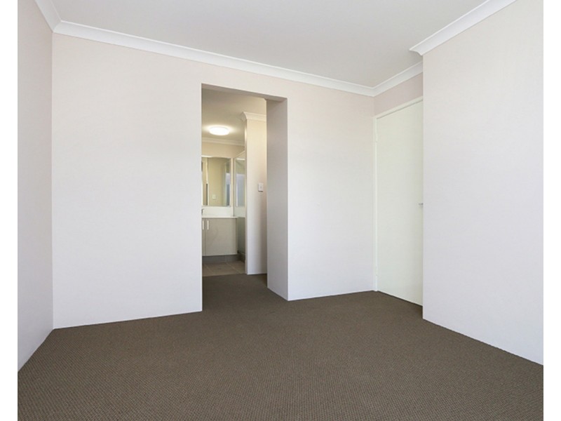 27 Biddiarra Bend, Southern River WA 6110
