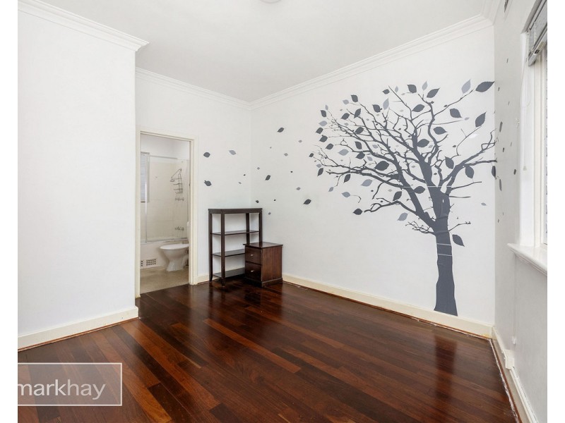 6/114 Terrace Road, Perth WA 6000