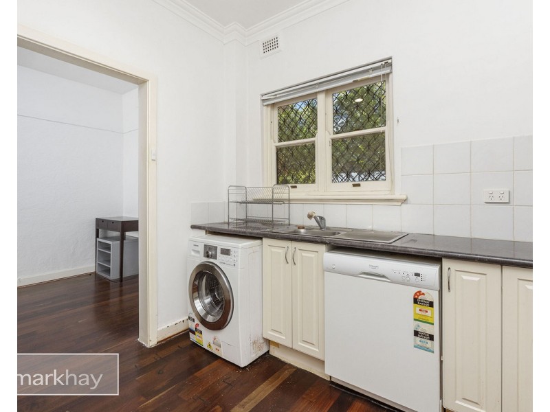 6/114 Terrace Road, Perth WA 6000