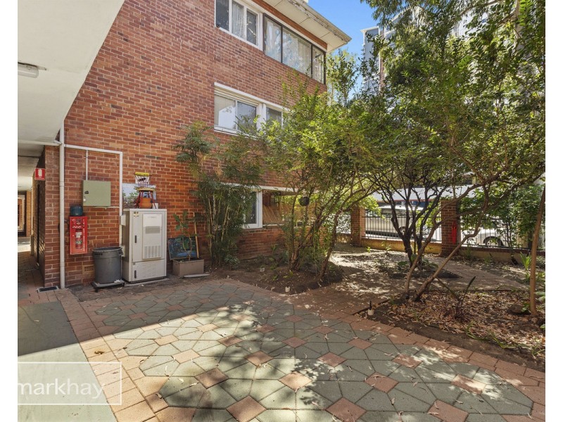 6/114 Terrace Road, Perth WA 6000