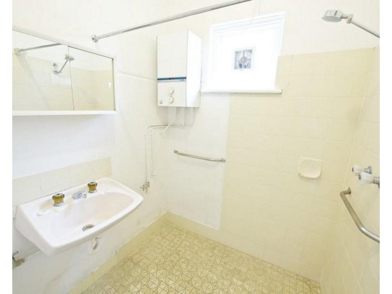 1/126 Terrace Road, Perth WA 6000