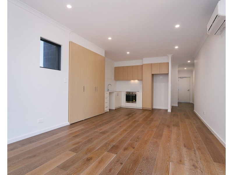 4/22 Hendra Street, Cloverdale WA 6105
