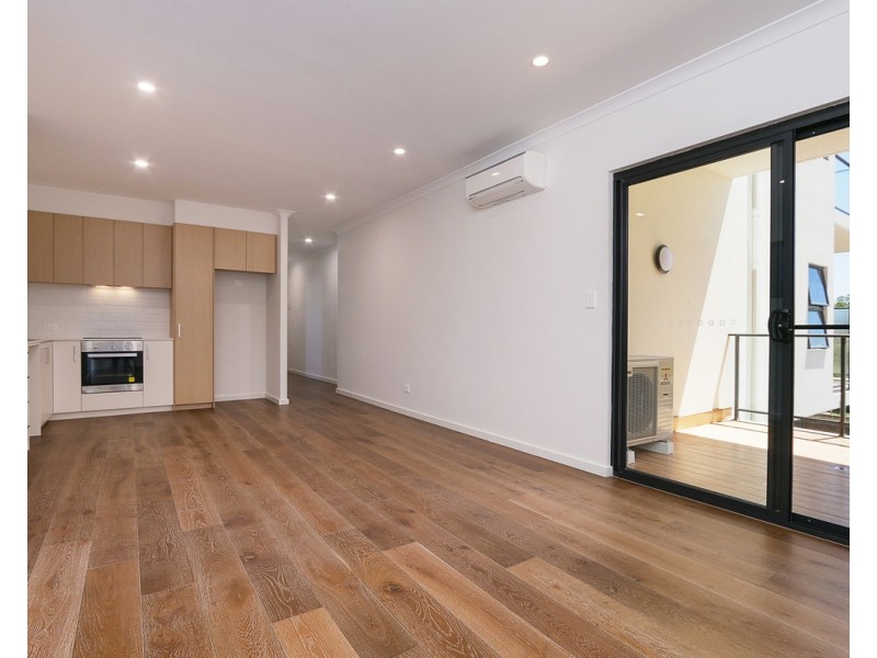 4/22 Hendra Street, Cloverdale WA 6105