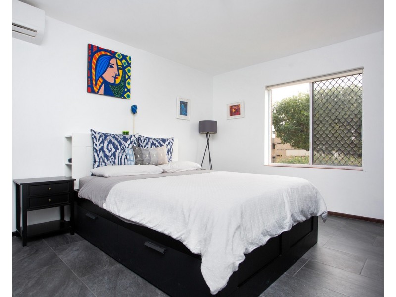 2/76 King George Street, Victoria Park WA 6100