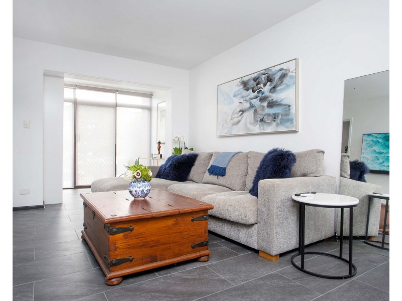 2/76 King George Street, Victoria Park WA 6100