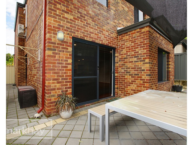 127B Caledonian Avenue, Maylands WA 6051