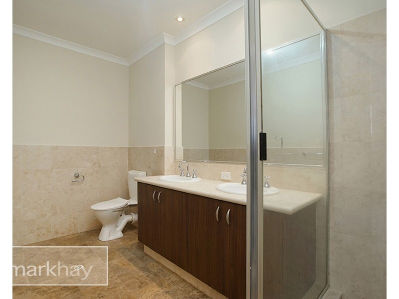 2/10 Tully Road, East Perth WA 6004