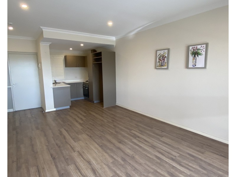 15/138 Morrison Road, Midland WA 6056