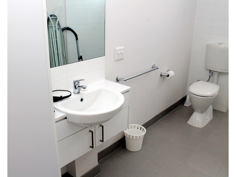 6/20 Signal Terrace, Cockburn Central WA 6164