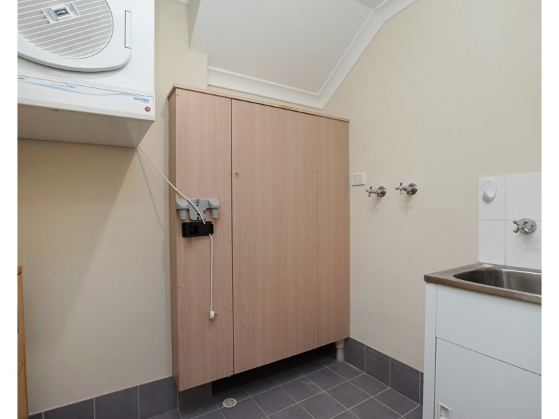 2/10 Tully Road, East Perth WA 6004