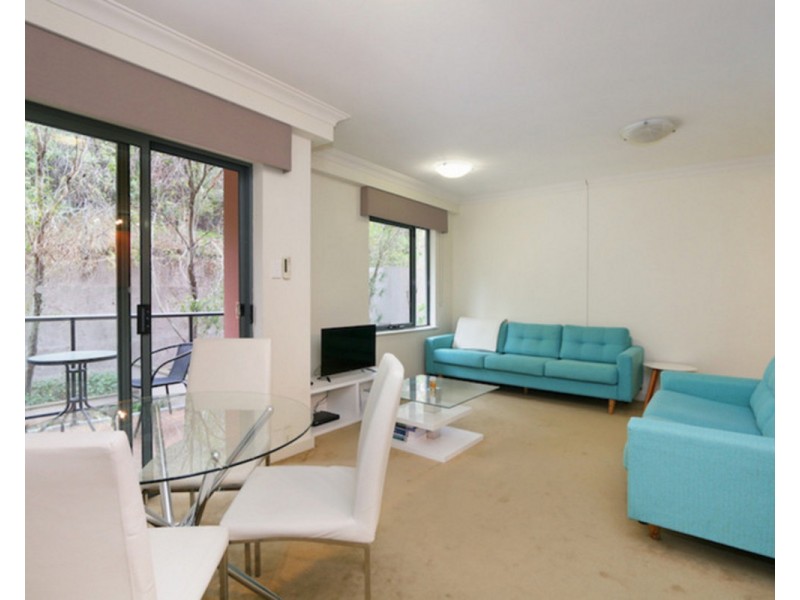 45/118 Mounts Bay Road, Perth WA 6000
