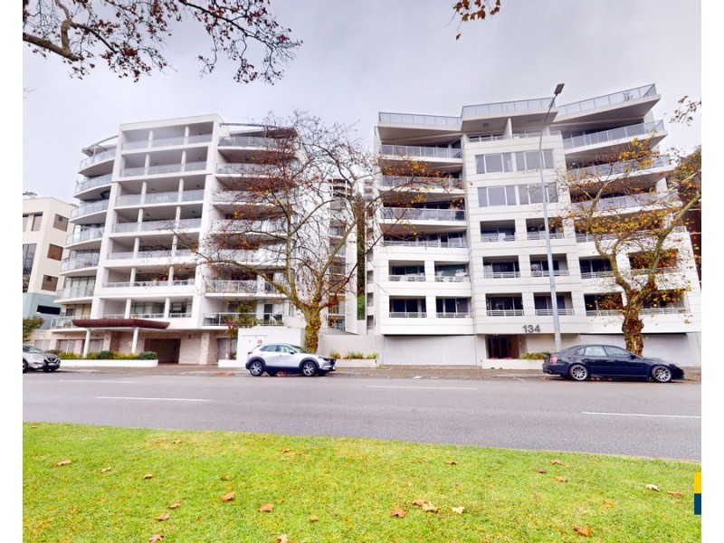 15/134 Mounts Bay Road, Perth WA 6000