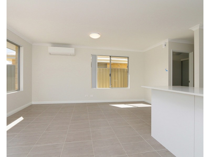 22 Sowood Street, Wellard WA 6170