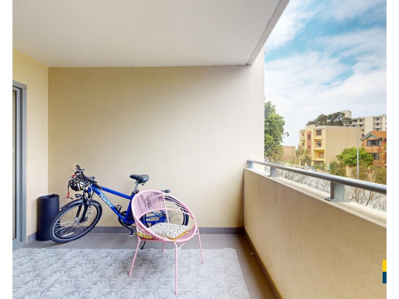 23/18 Wellington Street, East Perth WA 6004