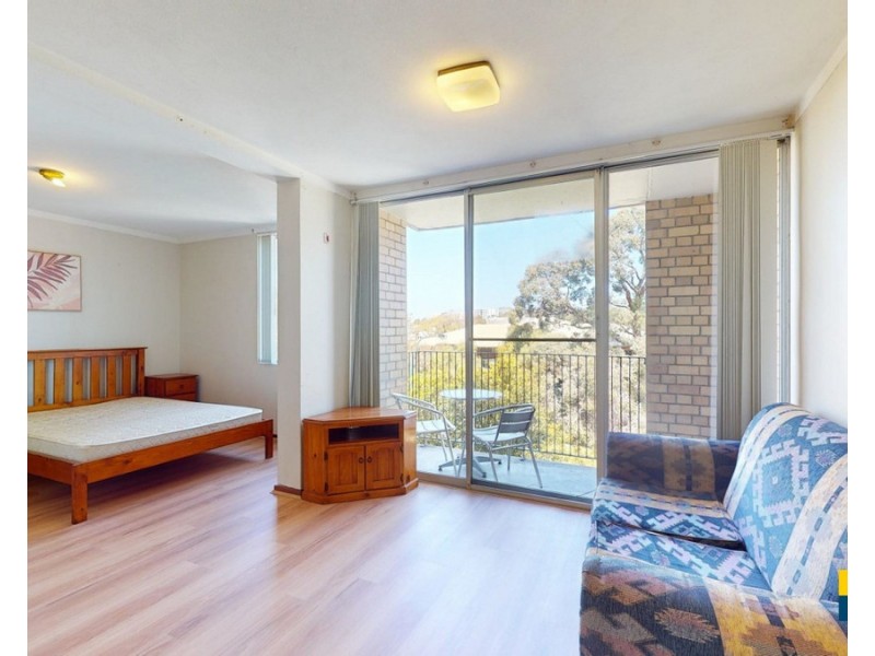 34/32 Cambridge Street, West Leederville WA 6007
