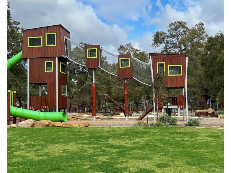 195 West Road, Bassendean WA 6054