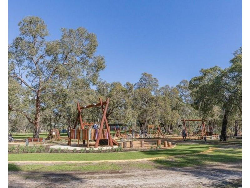 195 West Road, Bassendean WA 6054