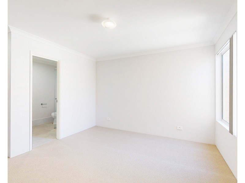 14 Olympic Lane, Success WA 6164