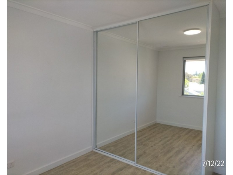 8/147 Fairway, Crawley WA 6009