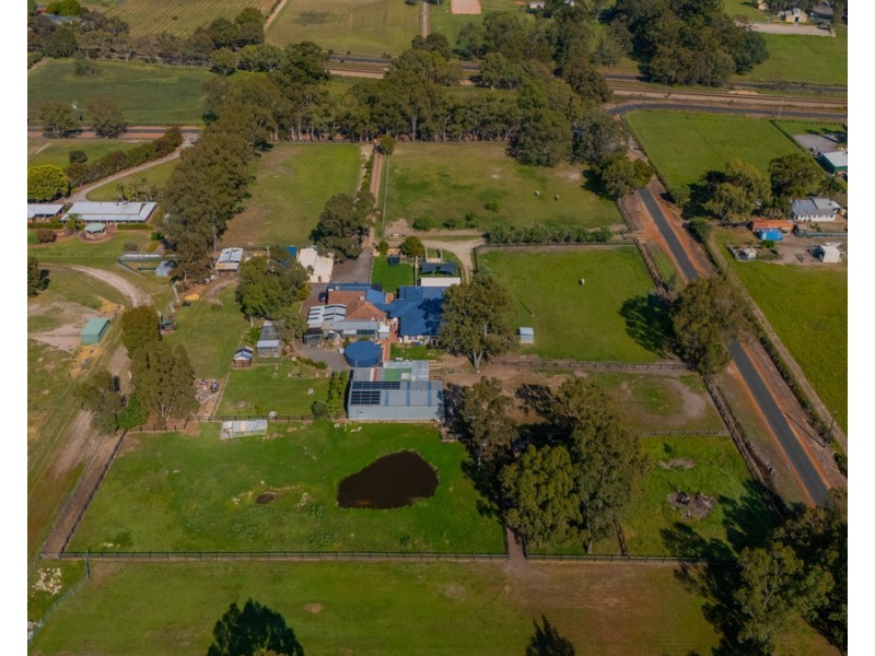 312 Lefroy Avenue, Herne Hill WA 6056