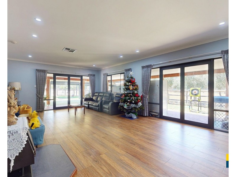 312 Lefroy Avenue, Herne Hill WA 6056