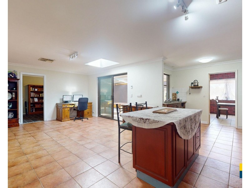 312 Lefroy Avenue, Herne Hill WA 6056