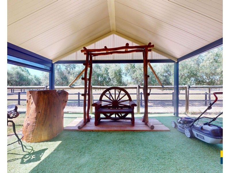 312 Lefroy Avenue, Herne Hill WA 6056