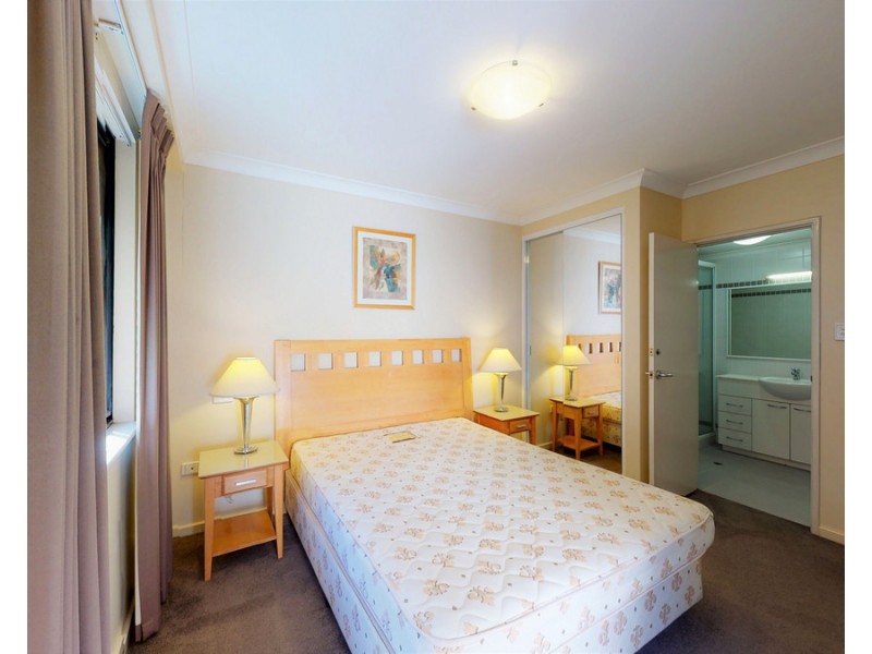 53/128 Mounts Bay Road, Perth WA 6000