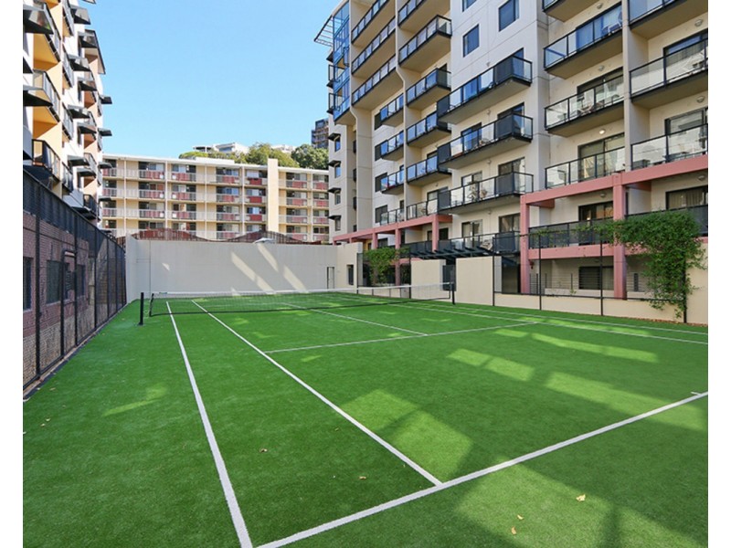 53/128 Mounts Bay Road, Perth WA 6000
