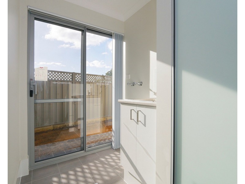 16 Selsey Lane, Wellard WA 6170